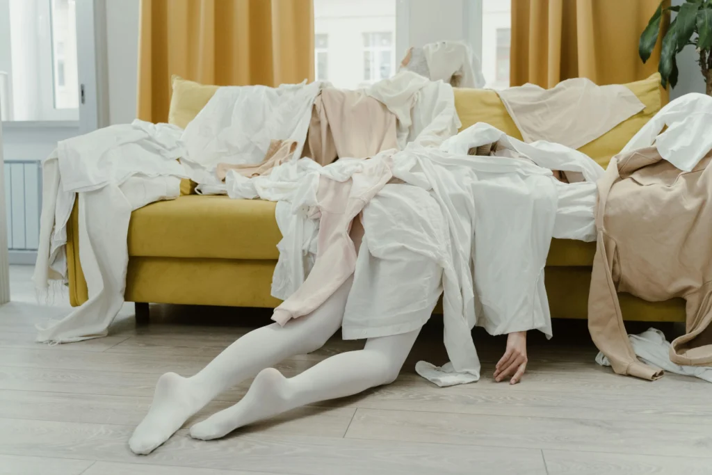 A poor closet design will make it harder to get out of bed in the morning.